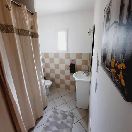 Somptueuse Avec Piscine Chauffee Rousson (Gard)