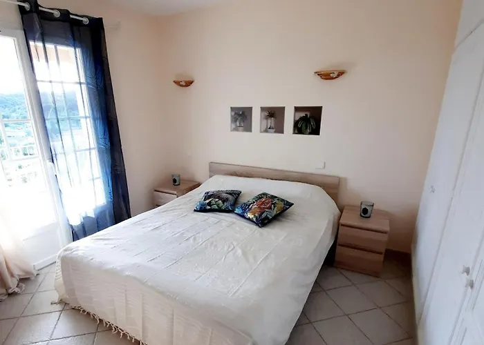 ヴィラ Somptueuse Avec Piscine Chauffee